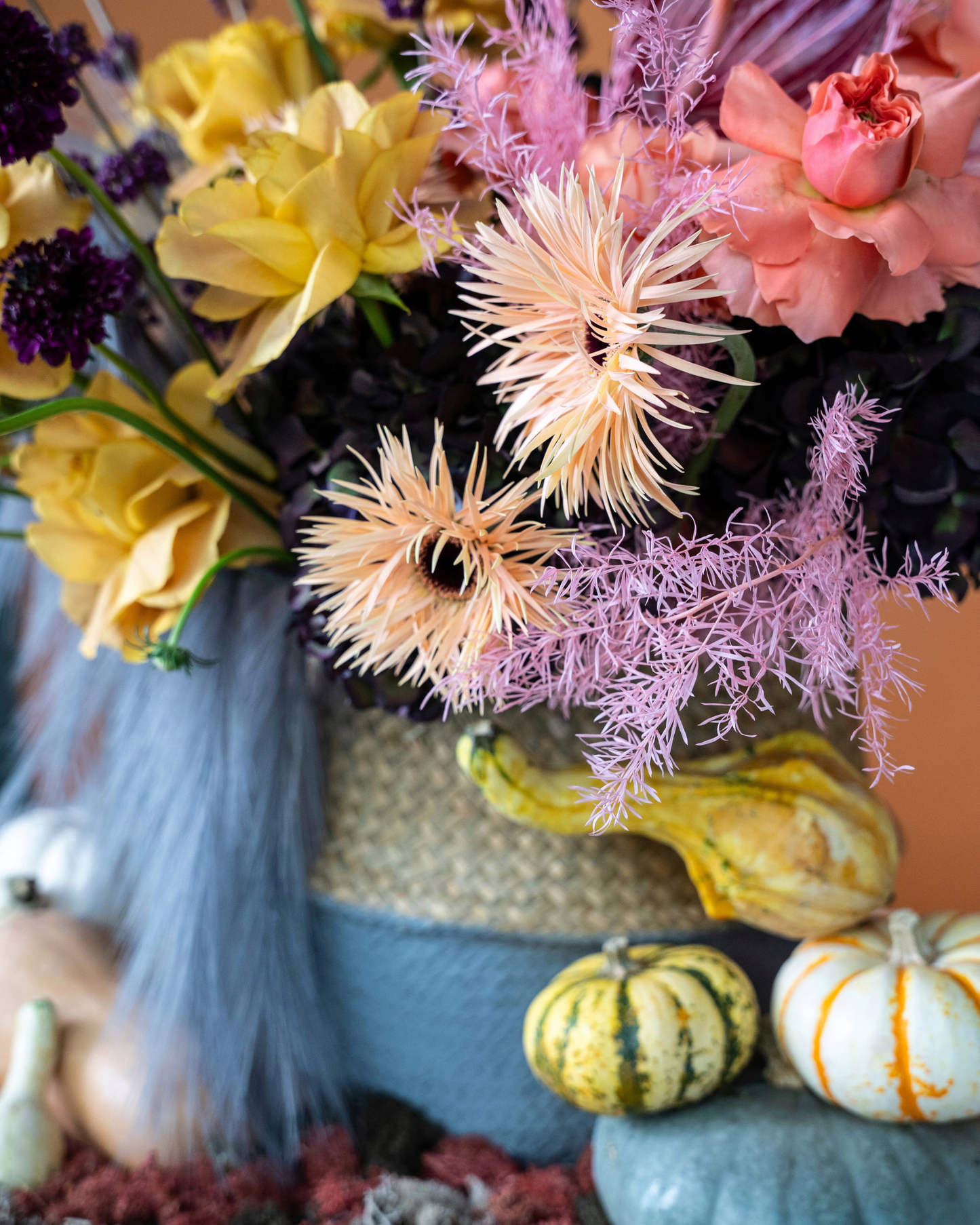 Flowers basket "Vibrant fall"