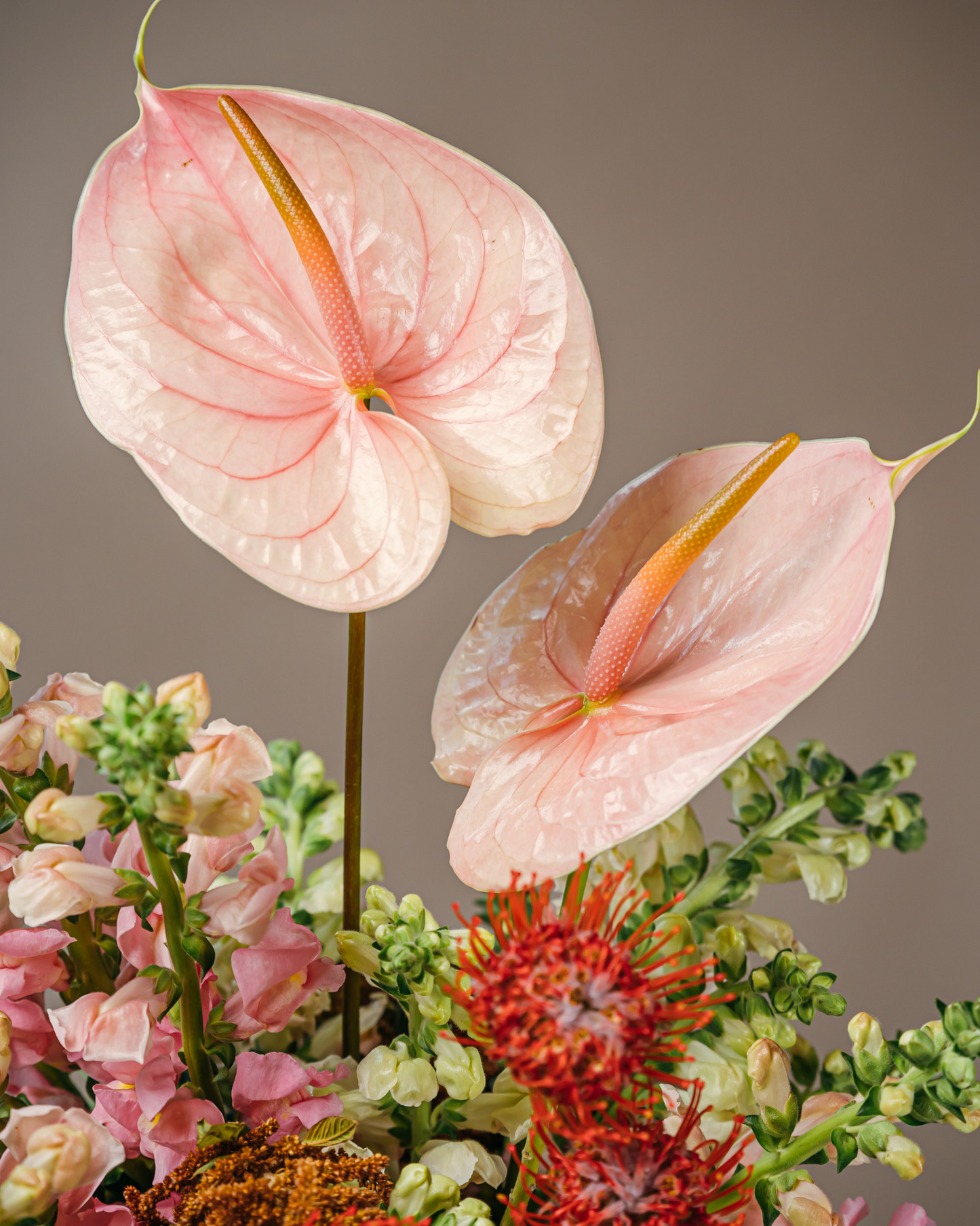 Flower arrangement "Liana"