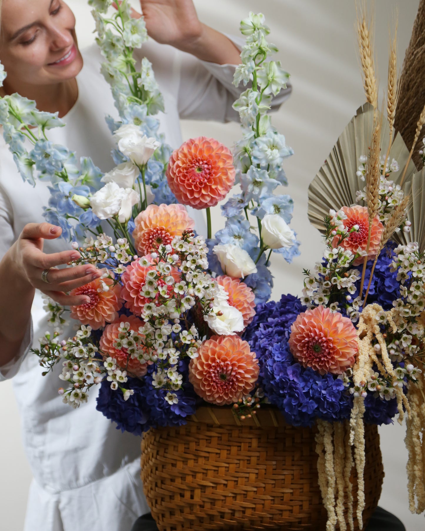 Flower Basket "Golden Threads"