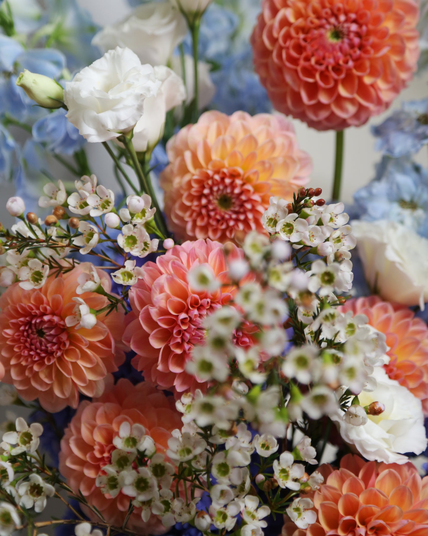 Flower Basket "Golden Threads"