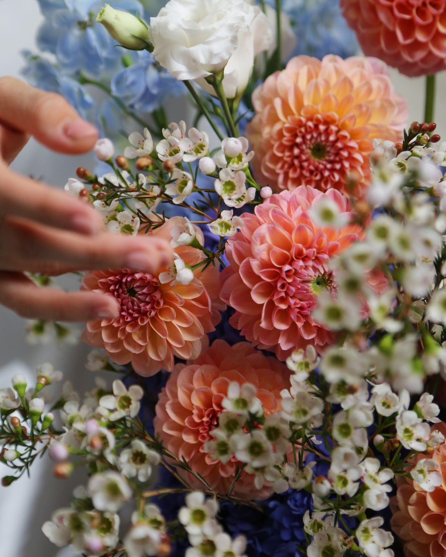 Flower Basket "Golden Threads"
