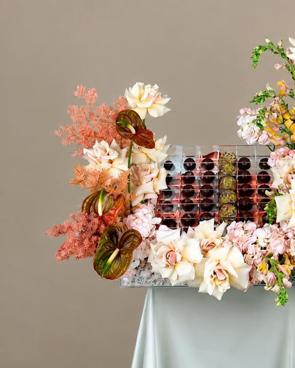 Gift  "Floral Chocolate Charm"