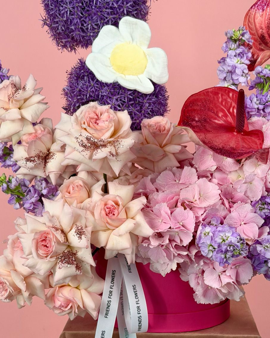 Arrangement "Hello Baby Blooms"