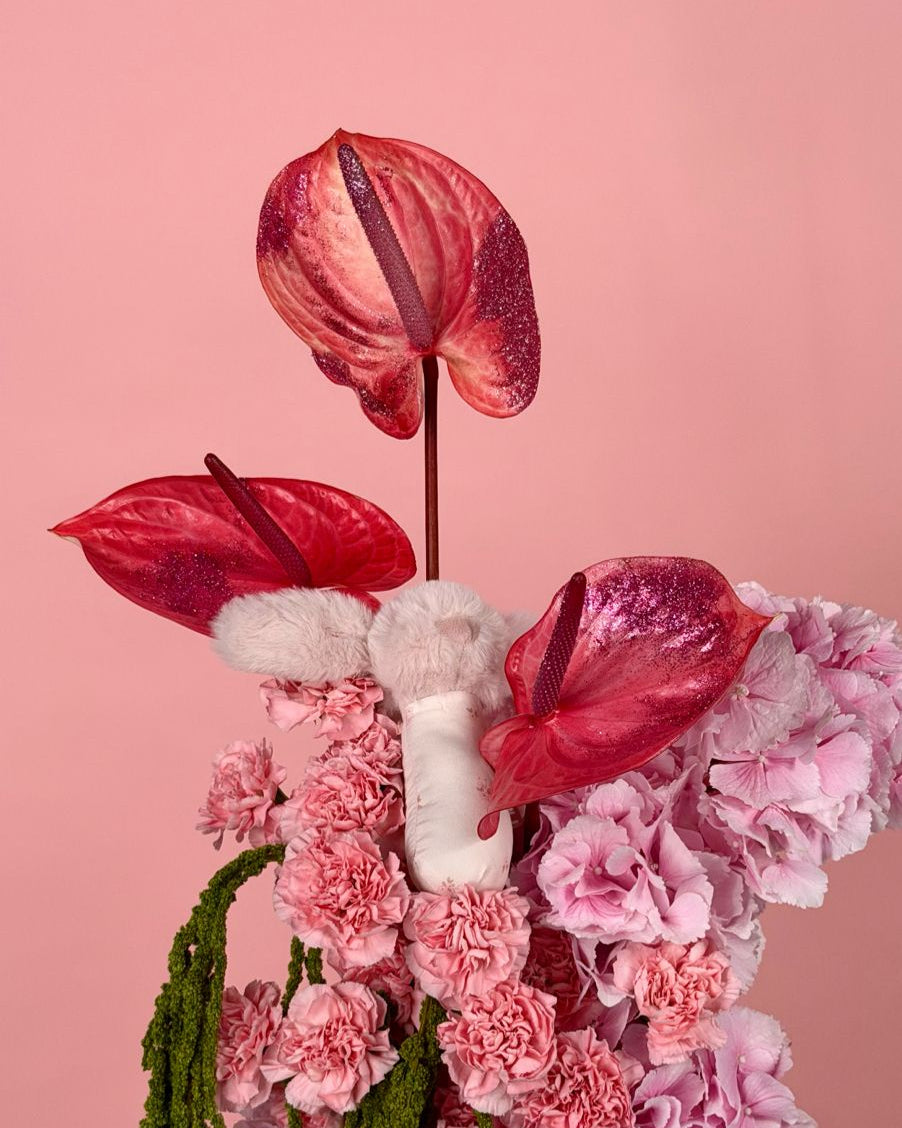 Arrangement "Blush & Whimsy Cascade"