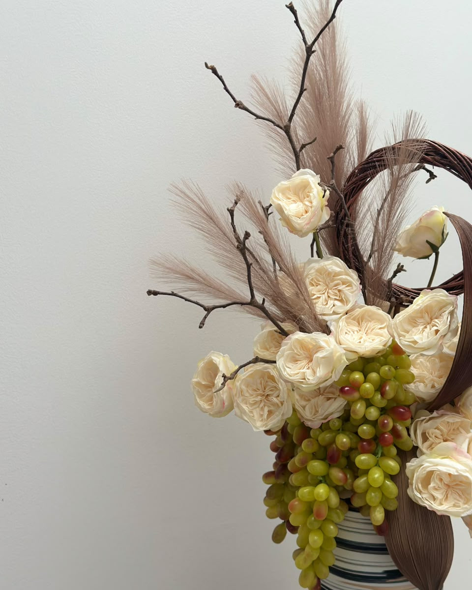 Arrangement "Elysian Harvest"