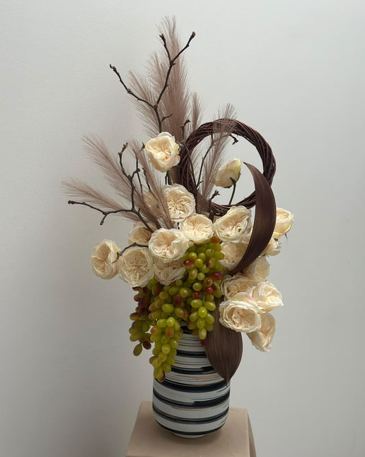Arrangement "Elysian Harvest"
