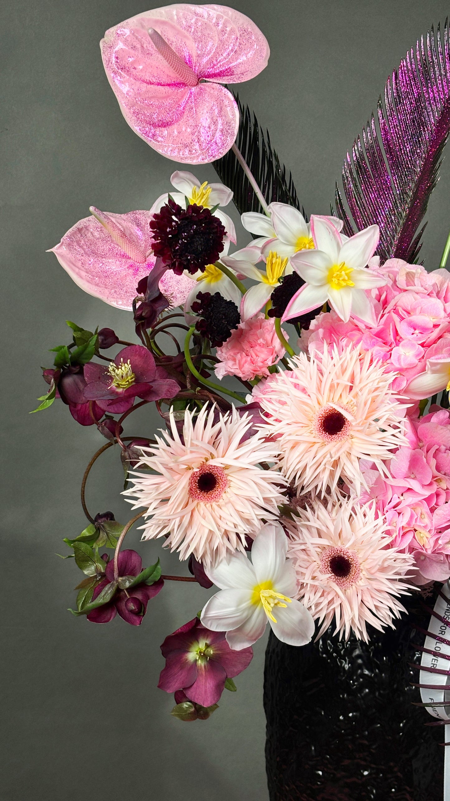 Arrangement “Black Pink”