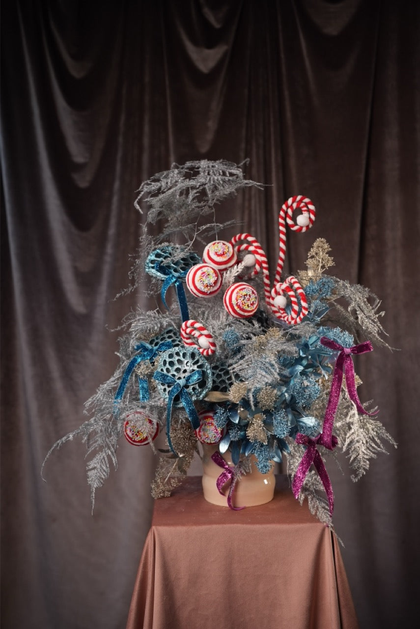 Arrangement “ Frosted Candyland “