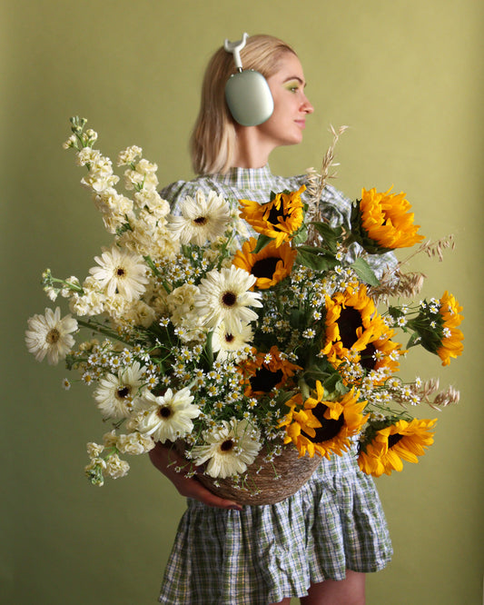 Flower Basket "Liquid gold"