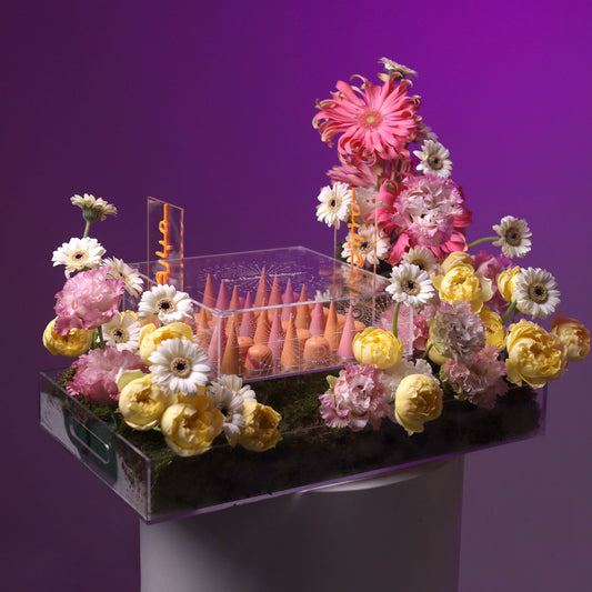 Lux tray with chocolate